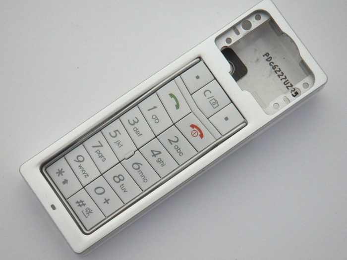 SAMSUNG X830 komplett weiß Klasse B Gehäuse