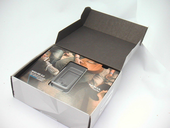 Box NOKIA N81 8GB CD Cable Manual