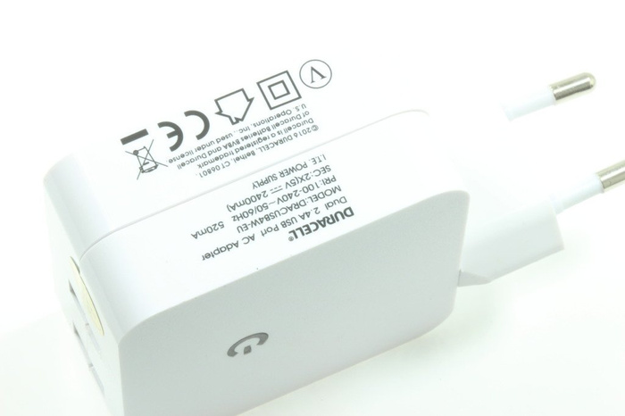 Duracell 2X2.4A WHITE TWO USB CHARGER