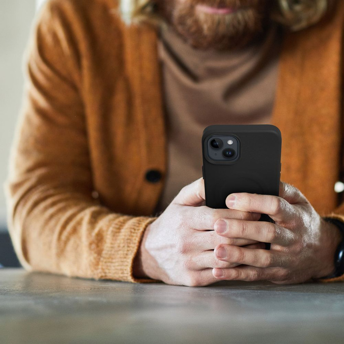 ROAR futerał LEATHER MAG kompatybilny z MagSafe do IPHONE 14 Plus Czarny