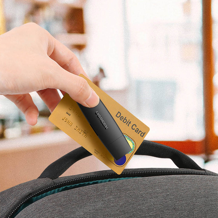 Adattatore Ugreen di schede SD / micro SD (USB-A / USB-C) nero (CM304)