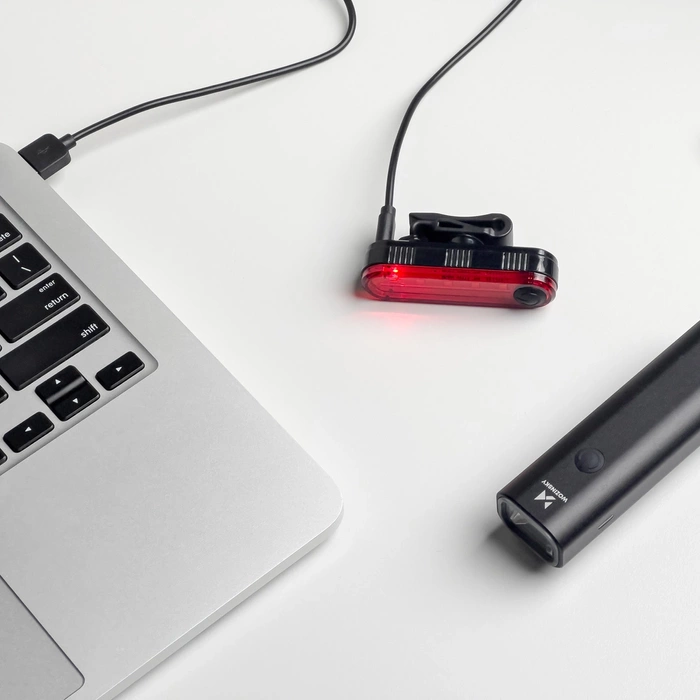 Sada předního a zadního světla na kolo Wozinsky WSBLB1 USB-C - černá