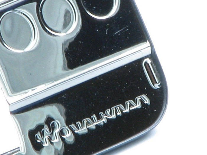 SONY ERICSSON W850i Teljes eredeti A fokozatú tok golyóval