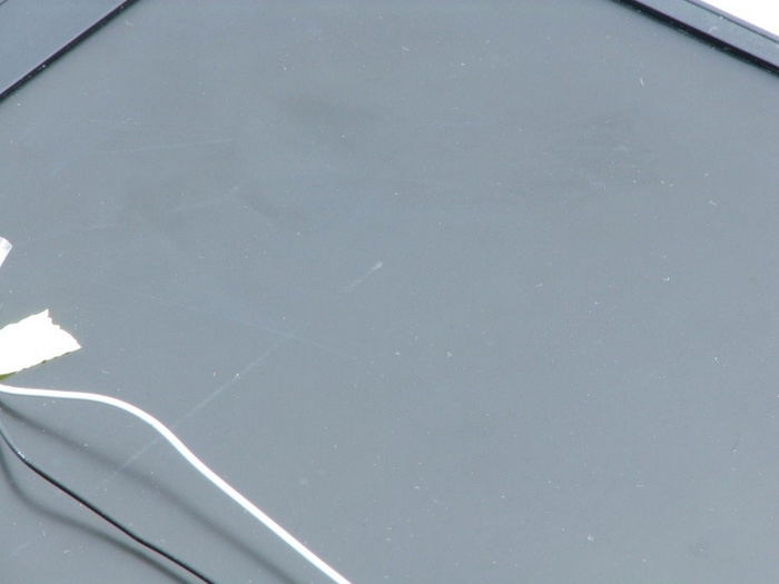 Solapa ASUS con matriz rota