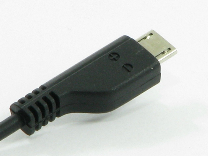 Chargeur SAMSUNG Galaxy I9100 S2 I9300 S3 ACE Wave Micro USB Noir