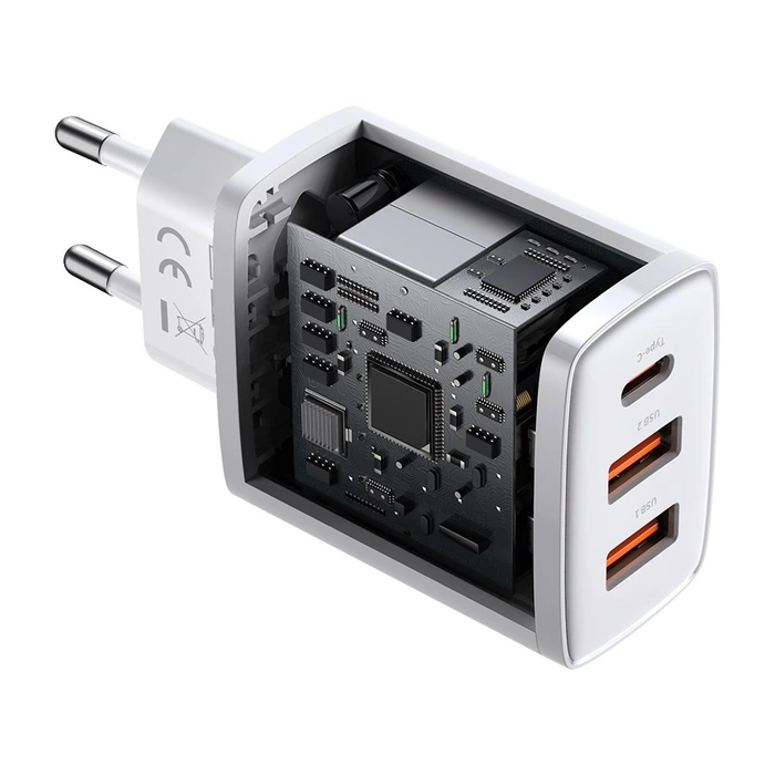 Baseus Compact Schnellladegerät USB Typ C / 2x USB 30W 3A Power Delivery Quick Charge weiß (CCXJ-E02)