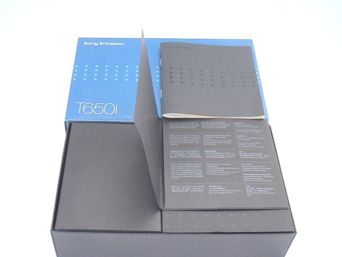 SONY ERICSSON T650i CD, Cable Box Blue