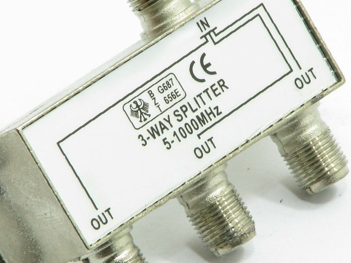 Anténny rozdeľovač 3-WAY 5-1000MHZ Splitter