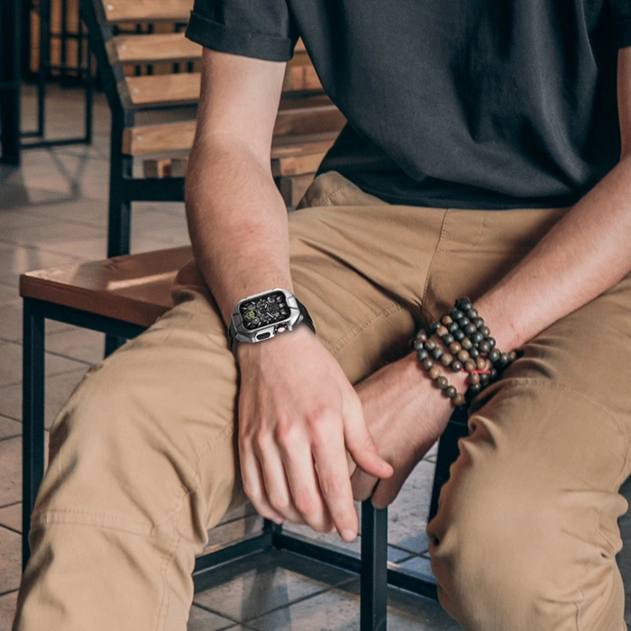 [APRÈS RETOUR] Kingxbar CYF136 Boîtier Robuste 2en1 pour Apple Watch SE, 6, 5, 4 (44 mm) Acier Inoxydable avec Bracelet Argent