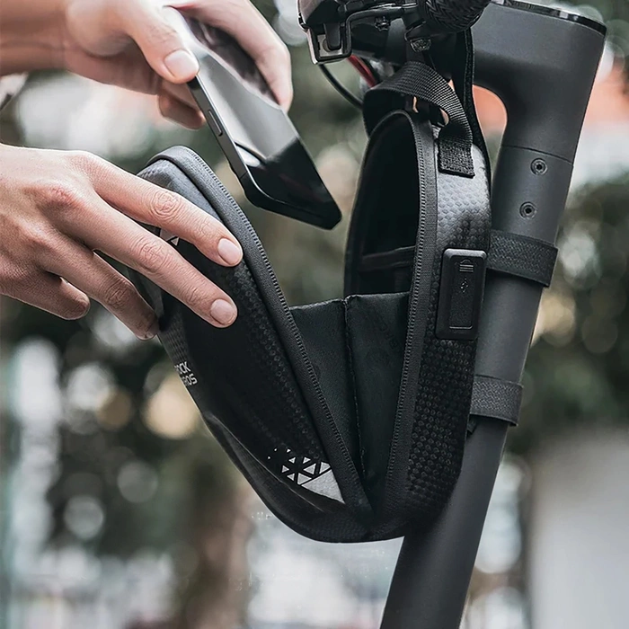 Rockbros Tasche 3011006301 für den Lenker eines Fahrrads oder Rollers 1,3 l – Schwarz