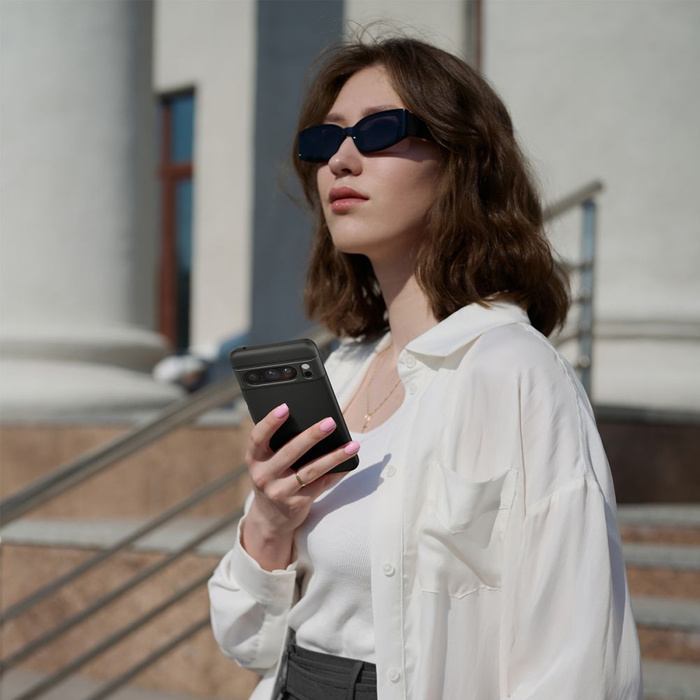 Hülle Spigen Thin Fit Google Pixel 8 Pro Schwarz Case