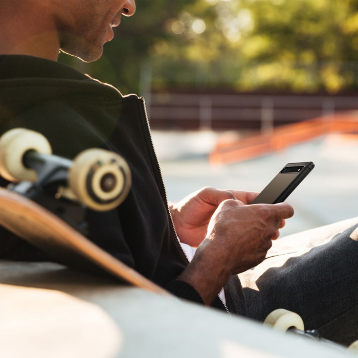 Spigen Rugged Armor Google Pixel 6a MATTE Funda NEGRO