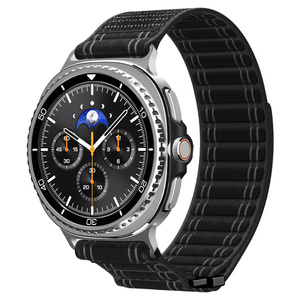 Spigen WBF1 BAND SAMSUNG Galaxy Watch 8 / CLASSIC (40 / 44 / 46 MM) SCHWARZ