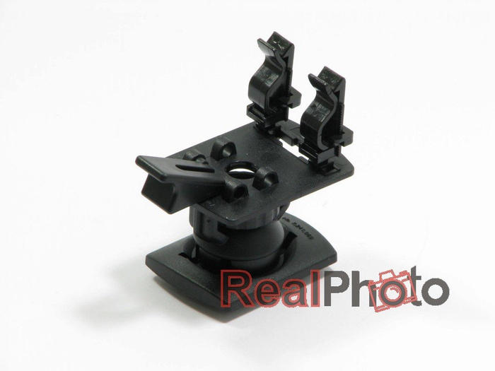 Car holder by German company HR Autocomfort Grille Holder