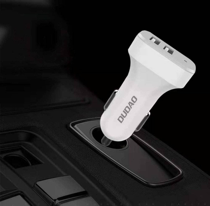 Caricabatterie kit per auto Dudao 2x USB 2.4A + cavo USB 3in1 Lightning / Tipo C / cavo micro USB bianco (R7 bianco)