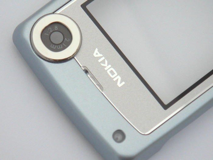 NOKIA 6680 Panel Frontal Plata Grado A Caja