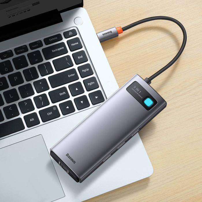 Dokovací stanice Baseus Metal Gleam Series HUB 9 v 1 USB typu C – 2 x HDMI / 2 x USB 3.2 Gen. 1/1 x USB 2.0 / 1 x napájení / 1 x čtečka karet SD / 1 x čtečka karet TF / 1 x RJ-45 šedý (WKWG060013)