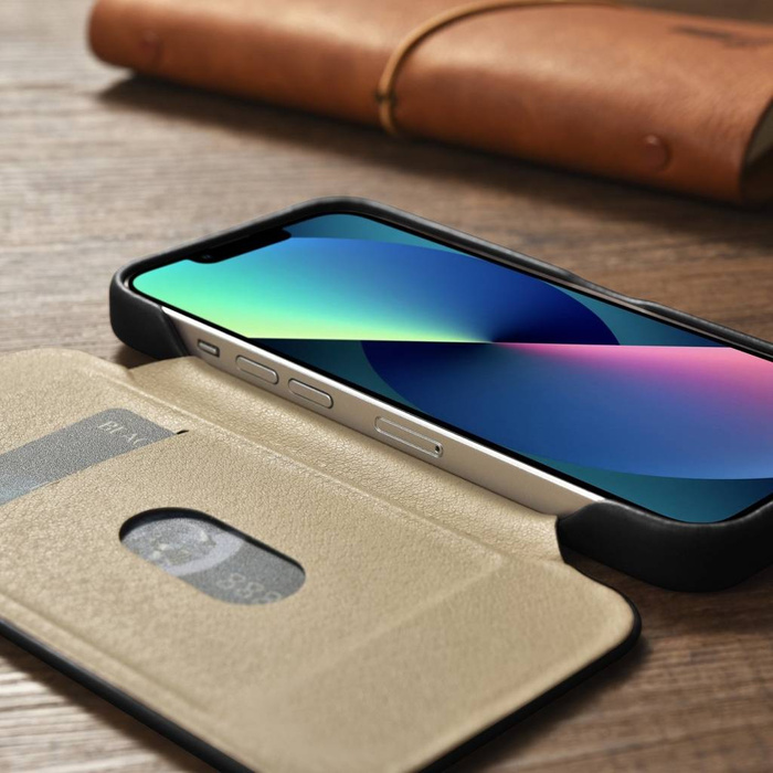 iCarer CE Oil Wax Premium Leather Folio Case Custodia in pelle per iPhone 14 Plus Flip magnetico MagSafe nero (AKI14220707-BK)