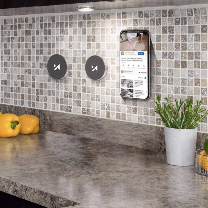 Wozinsky samolepicí magnetický držák na palubní desku auta černý (WMH-02)