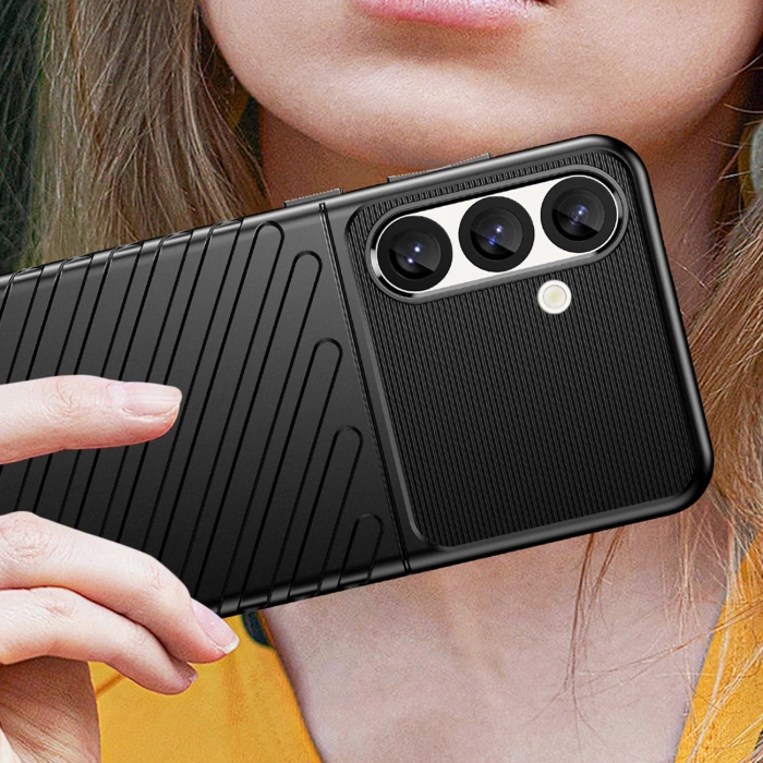 Thunder Case Samsung Galaxy S25 Silicone Armored Case Black