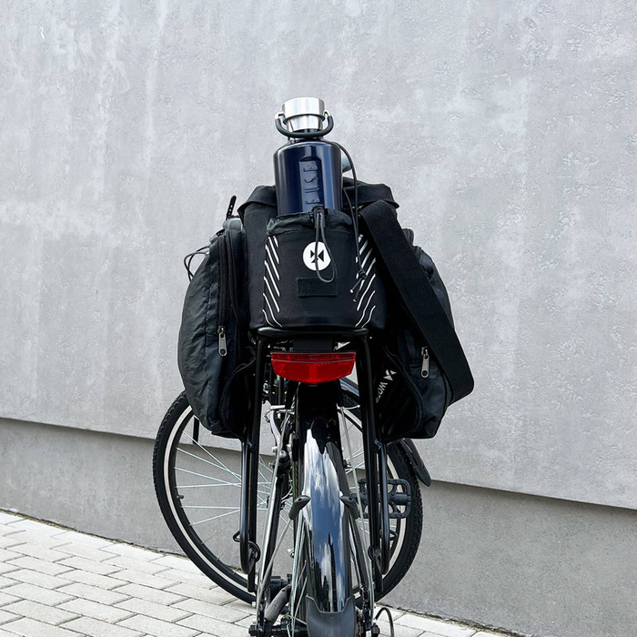 Wozinsky Bicycle Bike Pannier Bag Rear Trunk Bag with Shoulder Strap 9L black (WBB22BK)