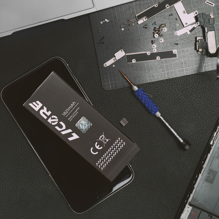 LICORE bateria do IPHONE 14 3279 mAh