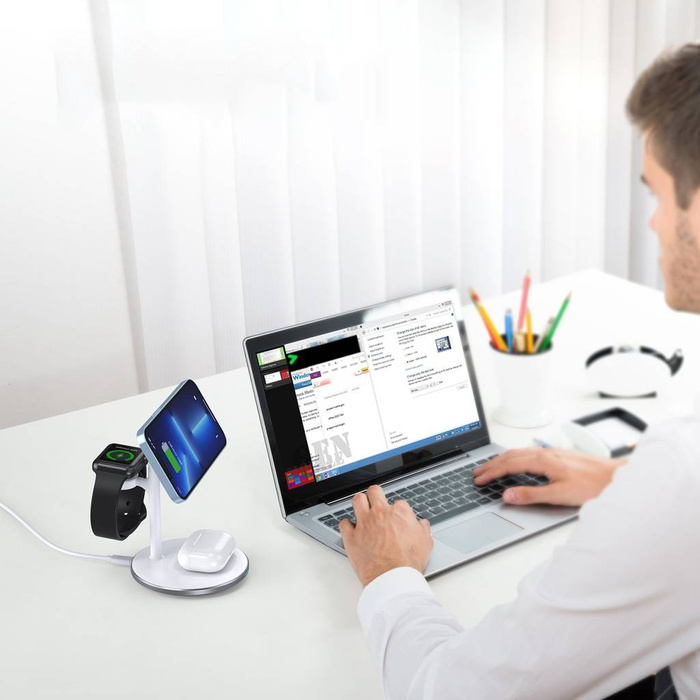 Estación de carga inductiva 3 en 1 Choetech T585-F iPhone 12/13, AirPods Pro, Apple Watch blanco