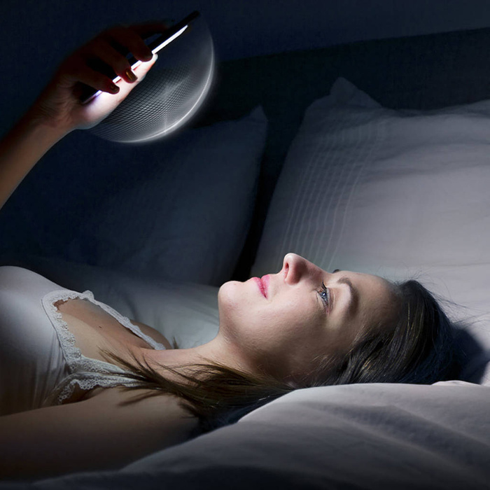 Baseus 2x vetro temperato per iPhone 12 Pro / iPhone 12 con copertura dell'altoparlante + posizionatore (SGBL060702) (compatibile con la custodia)