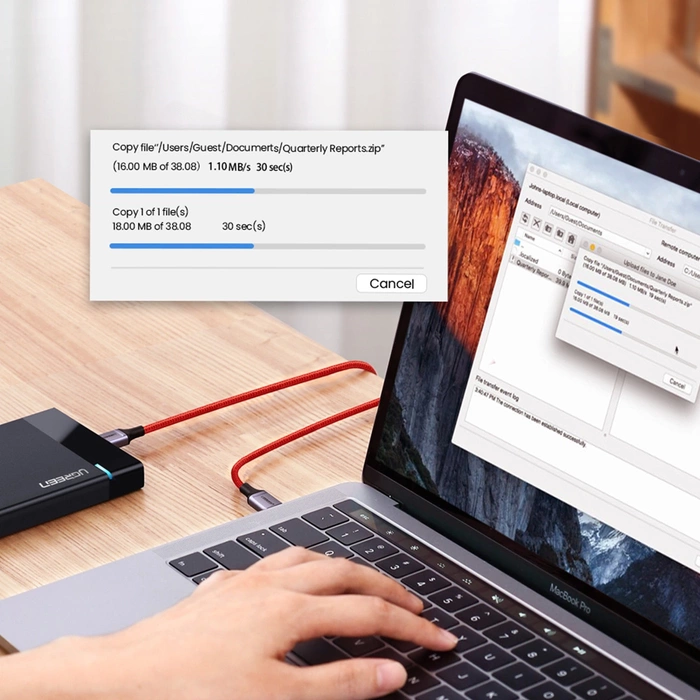 Ugreen US294 USB-C 2.0 / USB-C 2.0 3A kabel - červený