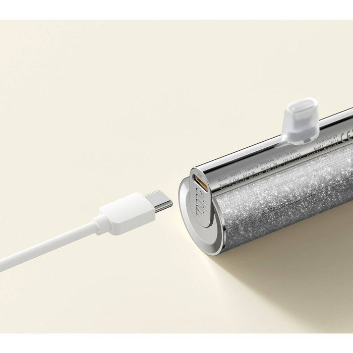 VEGER powerbank 5000 mAh z wbudowanym złączem Typ C PD QC3.0 2,4A 12W PlugOn (W0573) srebrny