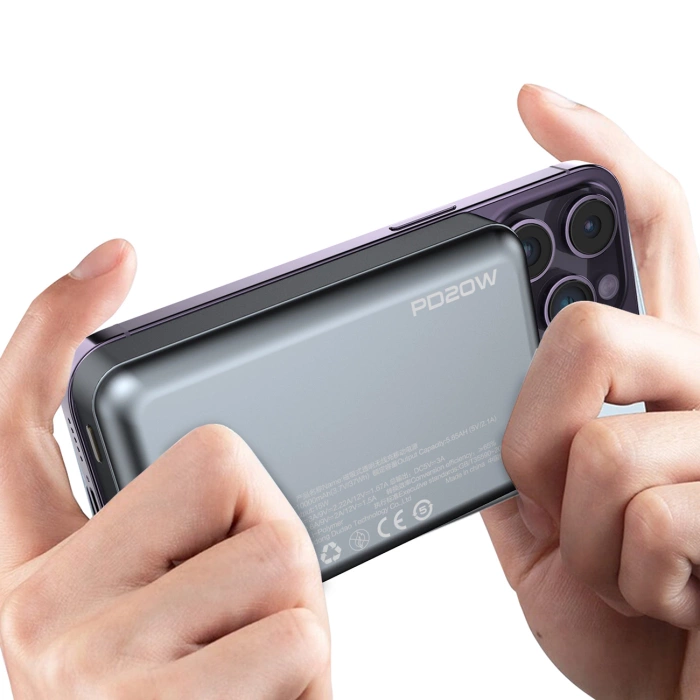 Dudao TGK1 Powerbank mit MagSafe kabellosem Ladegerät 20W 10000mAh schwarz (TGK1-black)