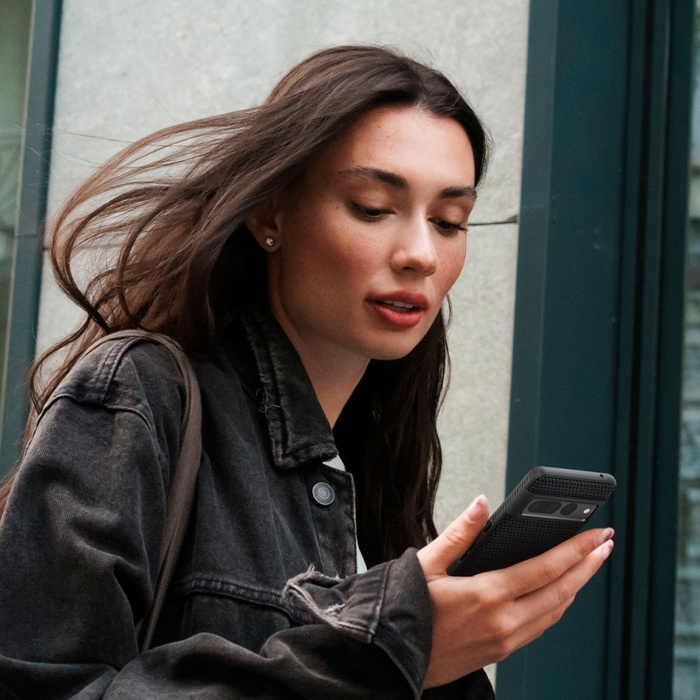 Spigen Liquid Air GOOGLE PIXEL 7 PRO Funda MATTE NEGRO