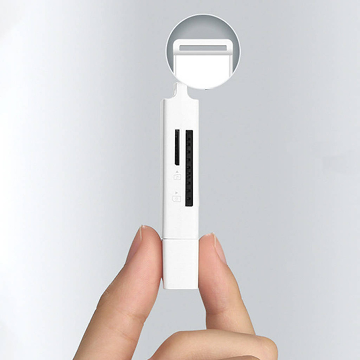 Lector de tarjetas TF/SD portátil Ugreen para USB 3.0 blanco (CM104)