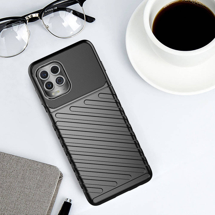 Thunder Case flexibilní pancéřovaný pouzdro kryt Motorola Moto G100 / Edge S černý