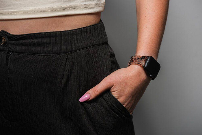 FORCELL F-DESIGN FA04 pasek żywiczny marmurkowy do APPLE Watch 38 / 40 / 41 mm brązowy