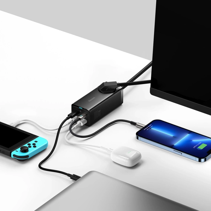 Ładowarka sieciowa / listwa zasilająca Baseus GaN3 Pro 2x USB + 2xUSB-C + AC, 100W (czarna)