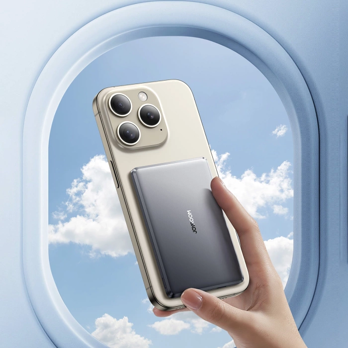 Powerbank Joyroom JR-PBM08 5000mAh 20W ultracienki z ładowaniem indukcyjnym - szary
