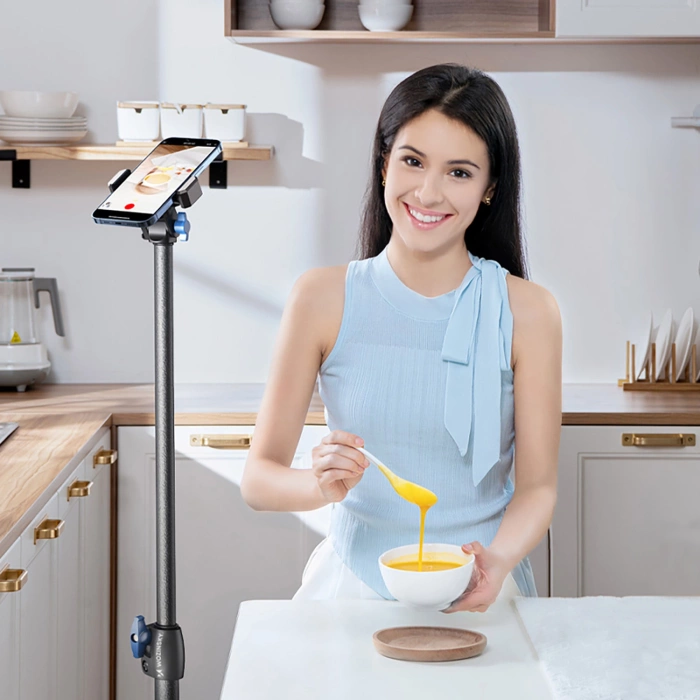 Wozinsky WRLD-00Y1S tripod tripod durable carbon steel tripod 1.7m matte - black