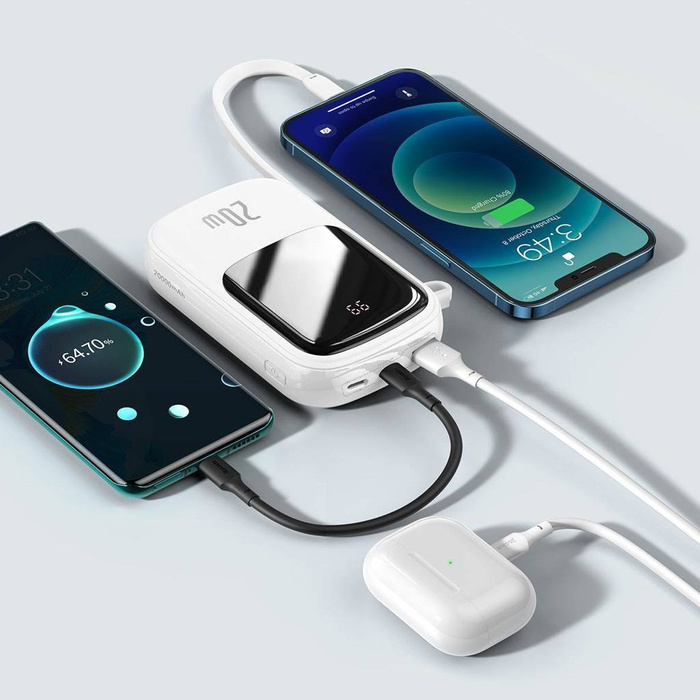 Baseus Qpow Powerbanka s digitálním displejem a rychlým nabíjením 20000mAh 20W QC/PD/SCP/FCP s integrovaným kabelym Lightning bílá