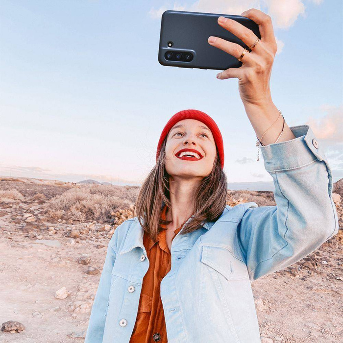 Case Spigen Samsung Galaxy S21 FE Thin Fit Black + Glass