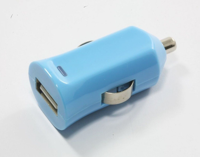 Töltő Autó USB Juice Booster 2.1A univerzális kék Apple Samsung Nokia Sony 