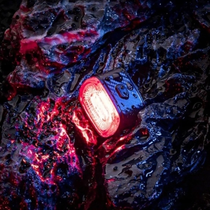 Rockbros Q2S LED rear bicycle light with intelligent stop system + USB-C - USB-A cable - black