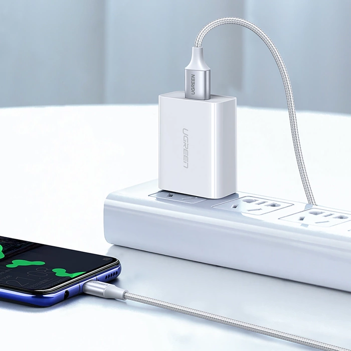 Nikkelezett USB-C QC3.0 UGREEN 1 méteres kábel alumínium dugóval fehér színben