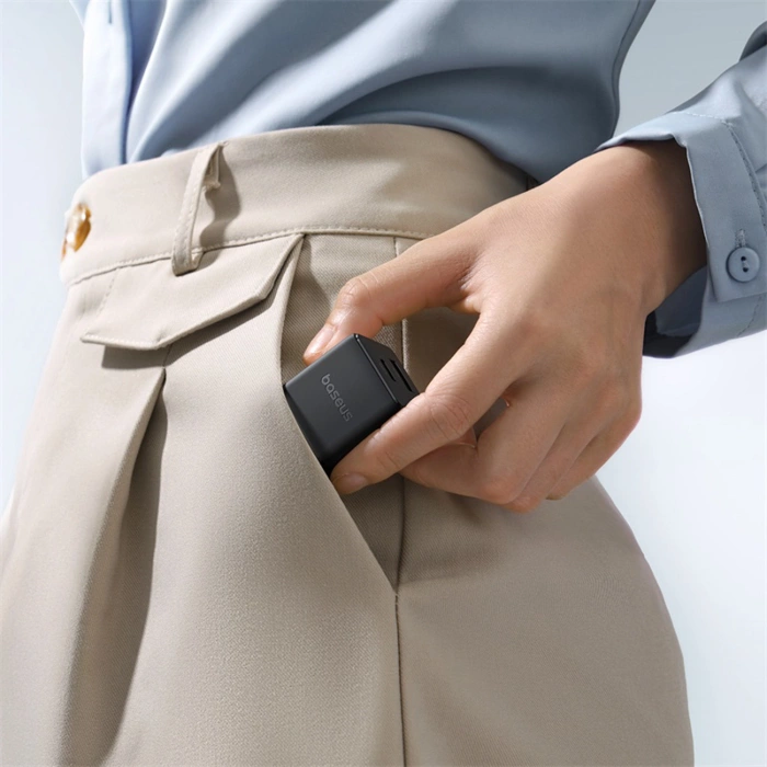 Baseus Palm 30W USB-C USB-A Wandladegerät - Schwarz