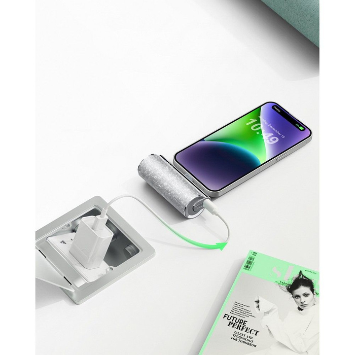 Powerbank Veger PlugOn (W0573P) PD QC3.0 2,4A 12W 5000 mAh z wbudowanym złączem Lightning srebrny