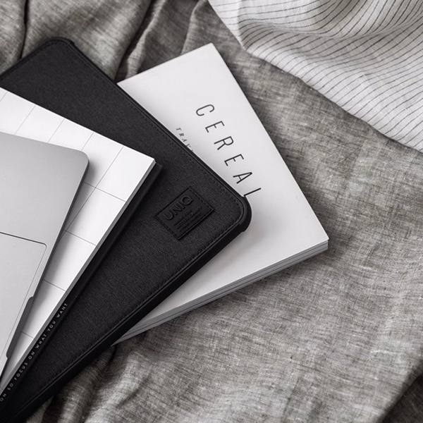 Obal na notebook UNIQ Dfender 16&quot; šedý / mramorově šedý