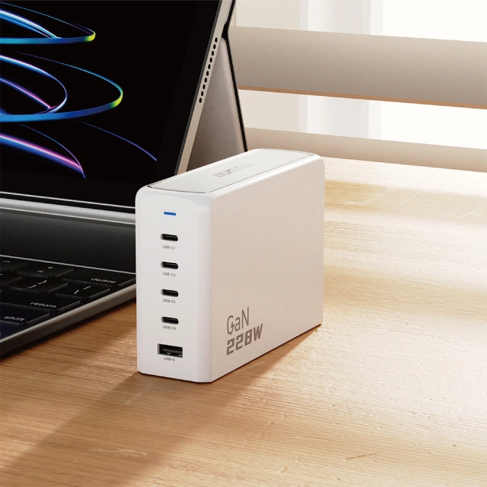 Dudao A228EU GaN-Ladegerät 1x USB-A 4x USB-C PD 228W - Weiß