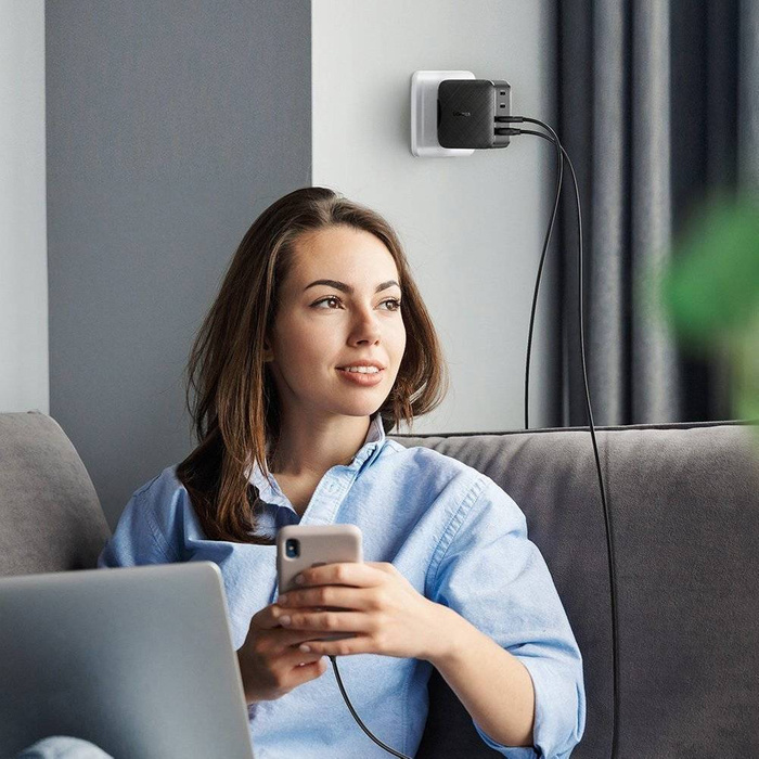 Ugreen Schnellladegerät PPS 65W USB / 3x USB Type C QC 3.0 Power Delivery SCP FCP AFC (Galliumnitrid) schwarz (CD224 70774)