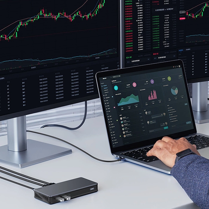 Adaptér HUB UGREEN CM615 USB-C na 2x USB-A, 1x USB-C 3.1, 2x HDMI, 2x DP, SD/TF, RJ45