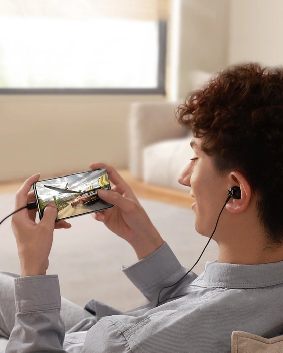 Joyroom powerbanka 10000mAh 22,5W Power Delivery Quick Charge magnetical nabíječka bezdrátová Qi 15W až iPhone kompatibilní MagSafe černá (JR-W010)